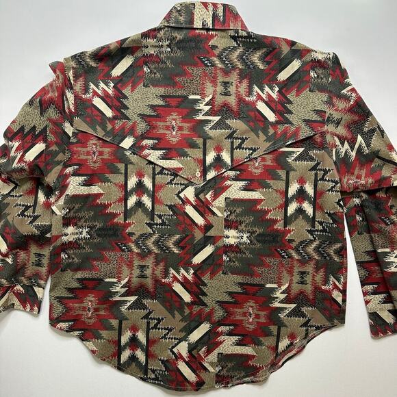 Vintage 1980’s Western Button Front Shirt in Native American Print - Picture 8 of 8